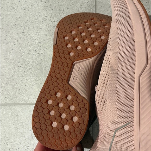 Women’s Flux running shoes - Picture 6 of 11